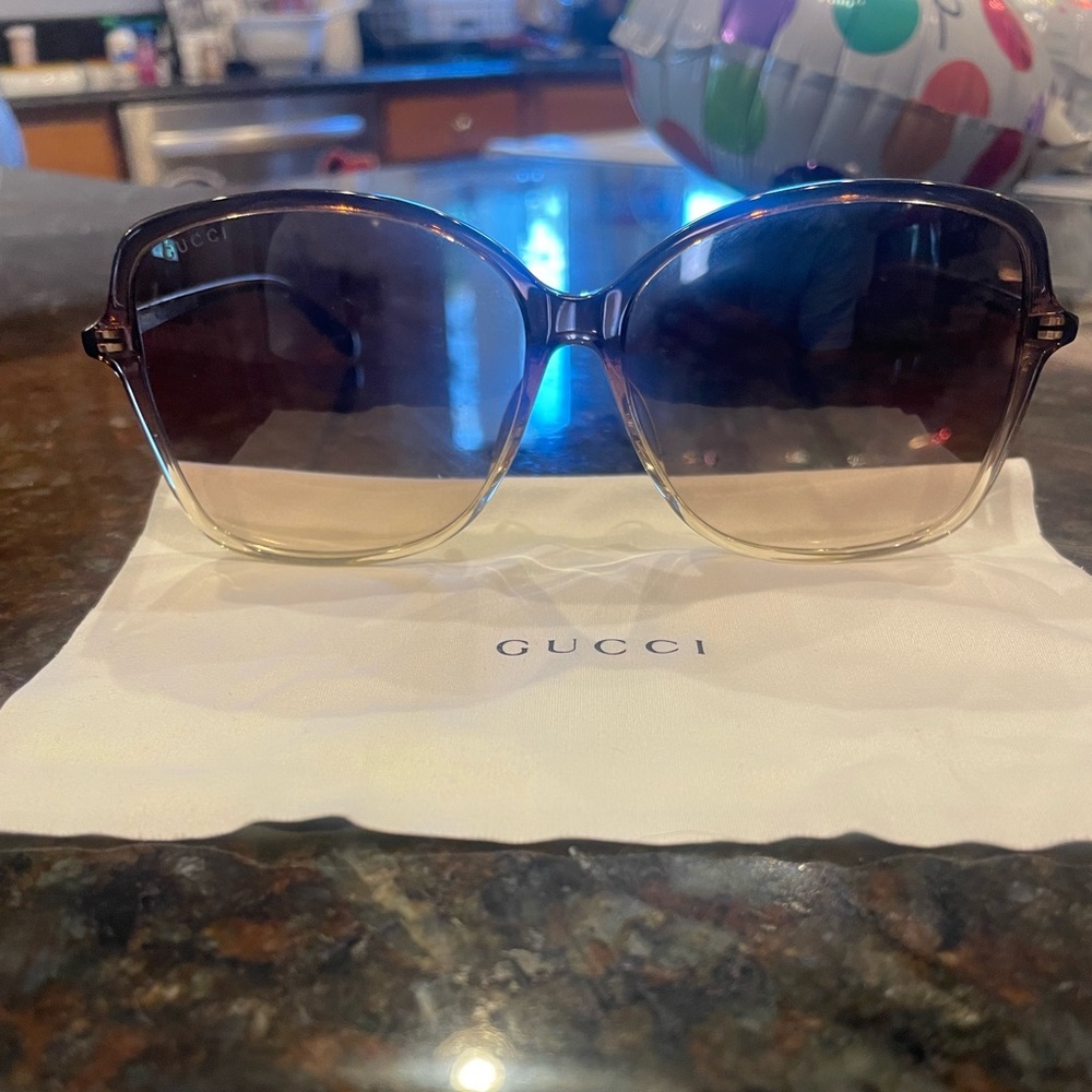 Gucci sunglasses